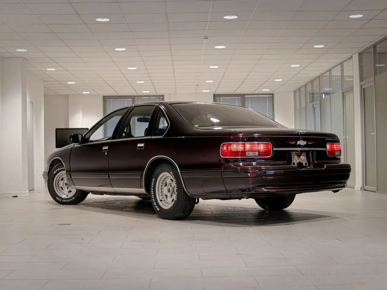 Chevrolet Caprice — фото 2